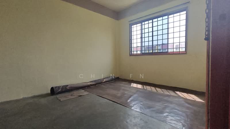 Flat for Sale at Rumah Pangsa Batu Berendam - CHIN FN - Interior - PropertyGuru.com.my