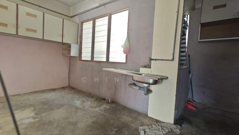 Flat for Sale at Rumah Pangsa Batu Berendam - CHIN FN - Kitchen - PropertyGuru.com.my