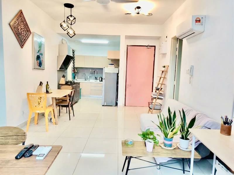 Kondominium untuk Disewa di Lake Point Residence - Kar Hooi - Living Room - PropertyGuru.com.my