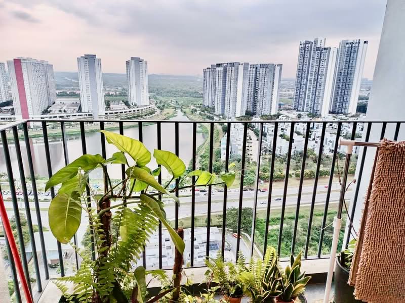 Kondominium untuk Disewa di Lake Point Residence - Kar Hooi - Balcony - PropertyGuru.com.my