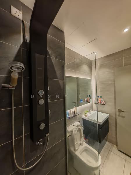 Servis Apartment untuk Disewa di Utropolis Urbano - Danny Lim - Bathroom - PropertyGuru.com.my