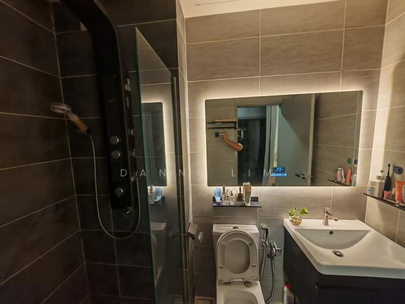 Servis Apartment untuk Disewa di Utropolis Urbano - Danny Lim - Bathroom - PropertyGuru.com.my