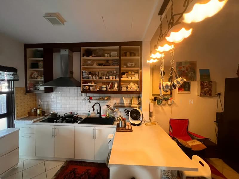 2.5-storey Terraced House for Sale in Bukit Jelutong (Shah Alam) - Norish Aminudin - Kitchen - PropertyGuru.com.my