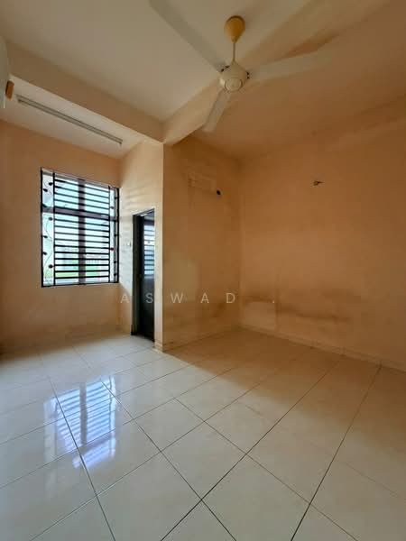 Semi-Detached House for Sale in Taman Penaga Permai (Penaga) - Aswad . - Interior - PropertyGuru.com.my