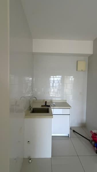 Service Residence for Sale at Arte Mont Kiara - Kent Chong - Kitchen - PropertyGuru.com.my