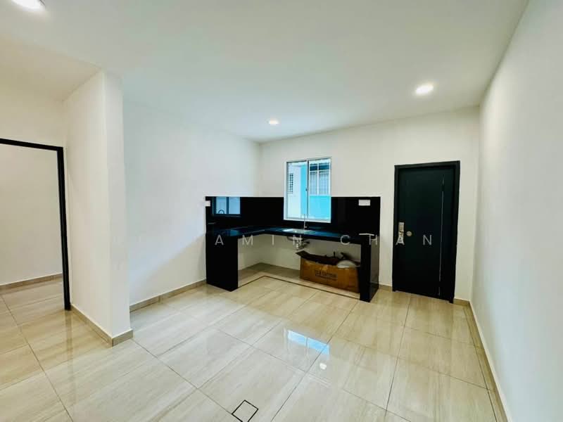 Rumah Teres 1 Tingkat untuk Dijual di Masai (Johor) - Benjamin Chan - Kitchen - PropertyGuru.com.my