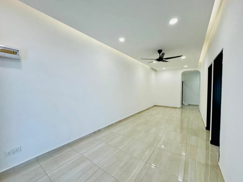 Rumah Teres 1 Tingkat untuk Dijual di Masai (Johor) - Benjamin Chan - Living Room - PropertyGuru.com.my