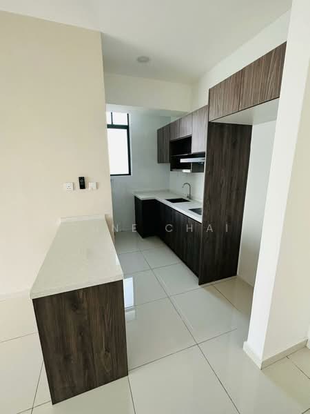 Servis Apartment untuk Disewa di Kenwingston Platz - June Chai - Kitchen - PropertyGuru.com.my
