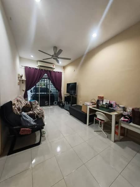 Rumah Teres 1 Tingkat untuk Dijual di Bandar Putra Jaya (Tebrau) - Anson Chua - Living Room - PropertyGuru.com.my