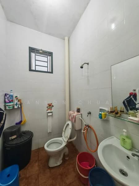 Rumah Teres 1 Tingkat untuk Dijual di Bandar Putra Jaya (Tebrau) - Anson Chua - Bathroom - PropertyGuru.com.my