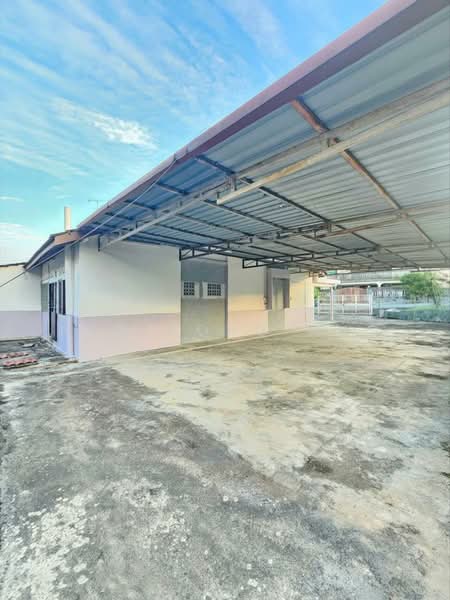 Rumah Teres 1 Tingkat untuk Dijual di Taman Johor Jaya (Johor Bahru) - Han Yong Ang - Exterior - PropertyGuru.com.my
