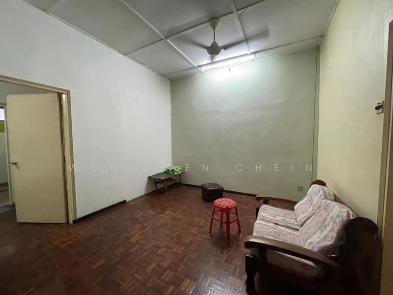 Rumah Teres 2 Tingkat untuk Dijual di Kepong Baru (Kepong) - Wong Wen Chein - Living Room - PropertyGuru.com.my