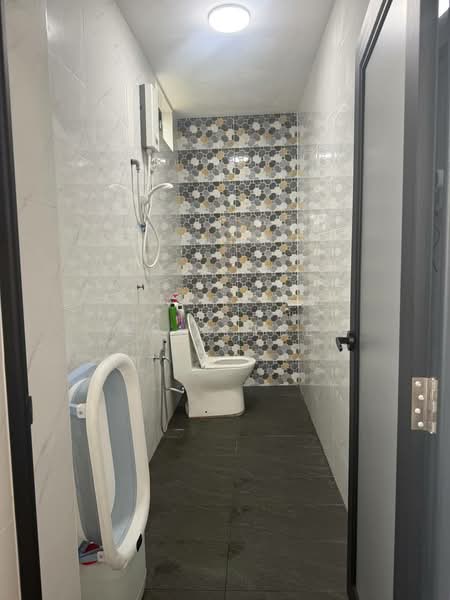 2-storey Terraced House for Sale in Taman Nusa Bestari Jaya (Iskandar Puteri (Nusajaya)) - Eric Lee - Bathroom - PropertyGuru.com.my