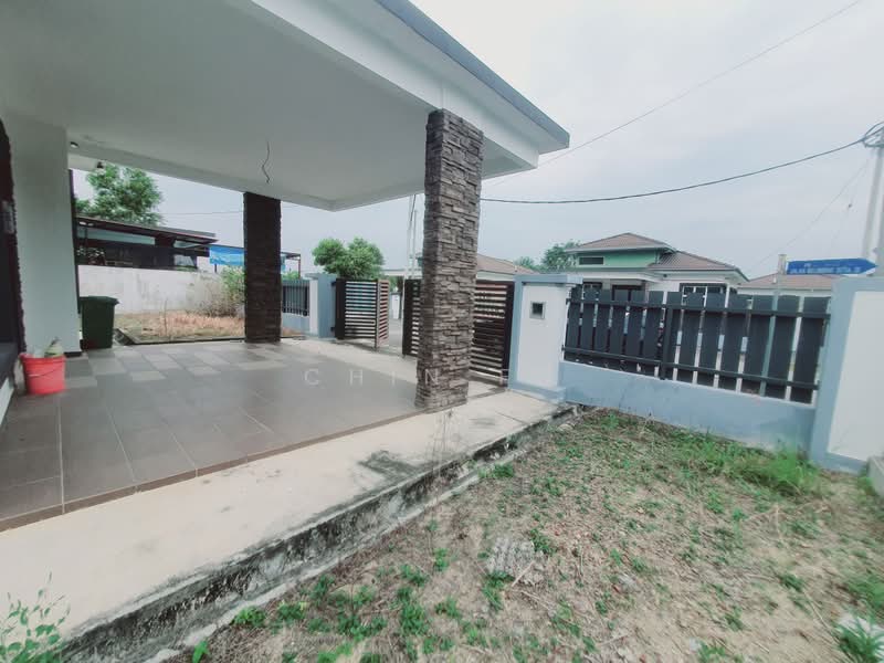 Bungalow for Sale in Taman Belimbing Setia (Durian Tunggal) - CHIN FN - Exterior - PropertyGuru.com.my