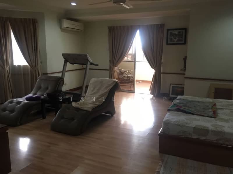 Rumah Banglo untuk Dijual di Taman Taynton View (Cheras) - Stanley Yap - Bedroom - PropertyGuru.com.my