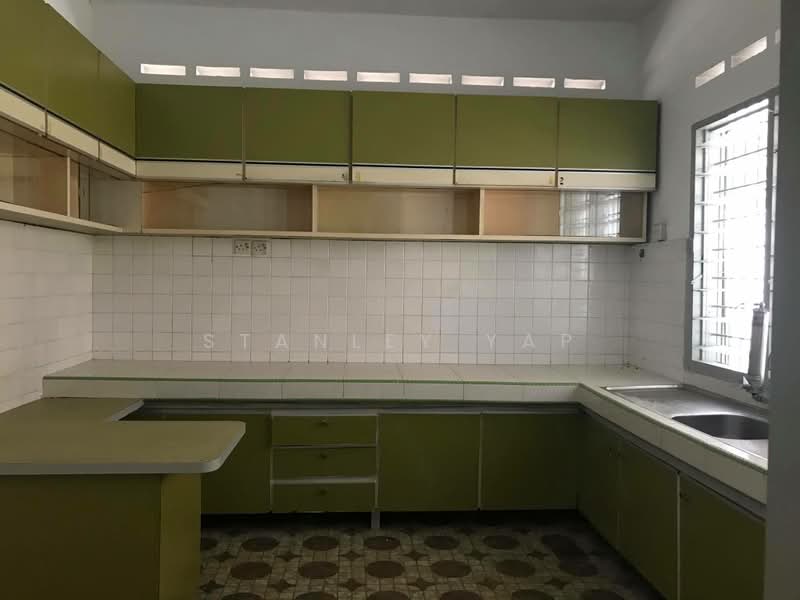 Rumah Banglo untuk Dijual di Taman Taynton View (Cheras) - Stanley Yap - Kitchen - PropertyGuru.com.my