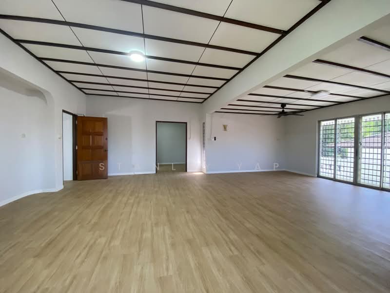 Rumah Banglo untuk Dijual di Taman Taynton View (Cheras) - Stanley Yap - Living Room - PropertyGuru.com.my