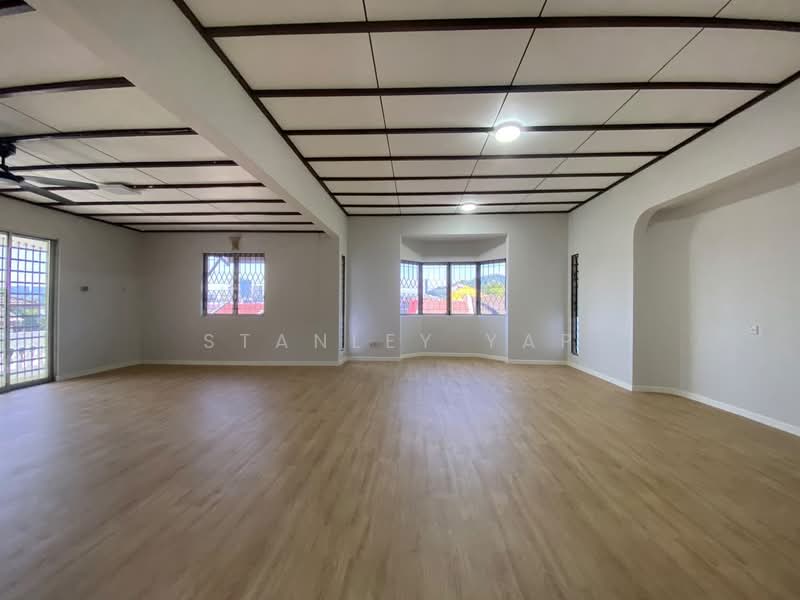 Rumah Banglo untuk Dijual di Taman Taynton View (Cheras) - Stanley Yap - Living Room - PropertyGuru.com.my