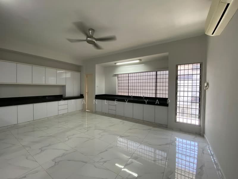 Rumah Banglo untuk Dijual di Taman Taynton View (Cheras) - Stanley Yap - Kitchen - PropertyGuru.com.my