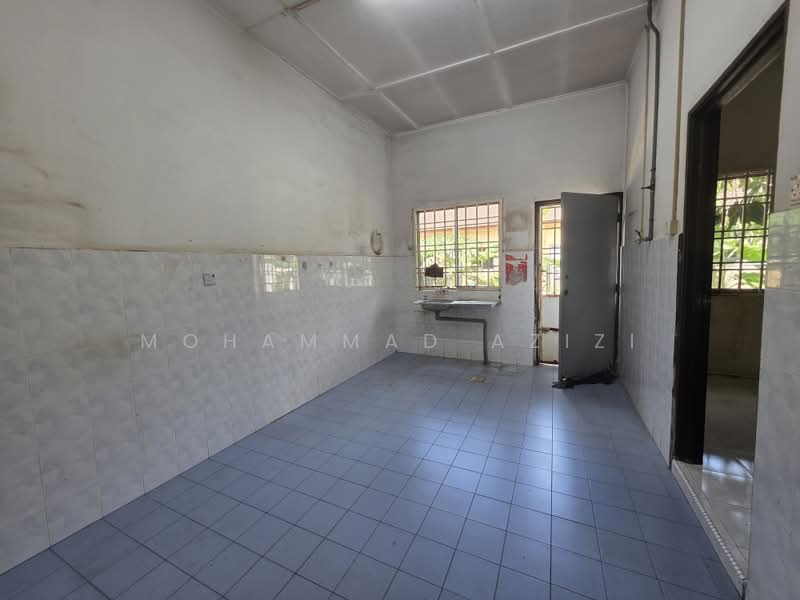 1-storey Terraced House for Sale in Bukit Beserah (Beserah) - Mohammad Azizi - PropertyGuru.com.my