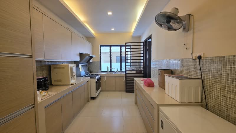 Bungalow for Sale in Kota Kemuning (Shah Alam) - J J - PropertyGuru.com.my