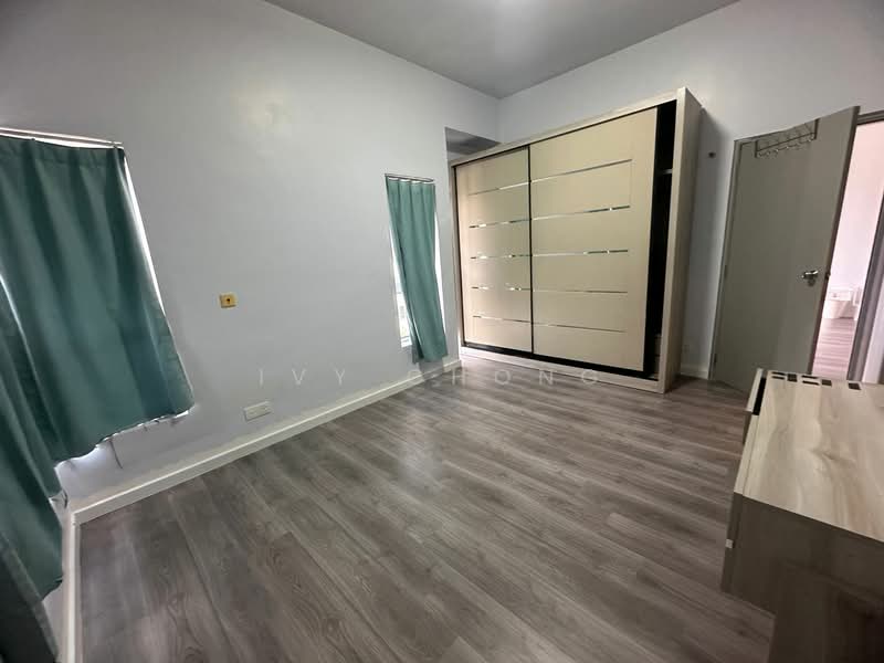 Kondominium untuk Dijual di The Wharf Residence - Ivy Chong - Bedroom - PropertyGuru.com.my