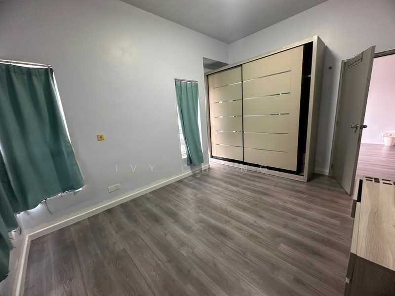 Kondominium untuk Dijual di The Wharf Residence - Ivy Chong - Bedroom - PropertyGuru.com.my