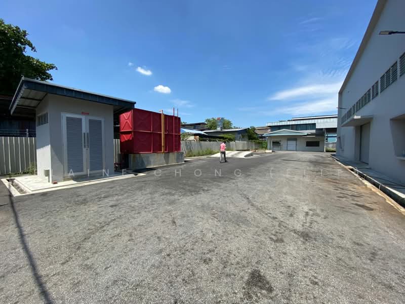 Warehouse for Rent in Petaling Jaya (Selangor) - Elaine Chong (Elle) - Exterior - PropertyGuru.com.my