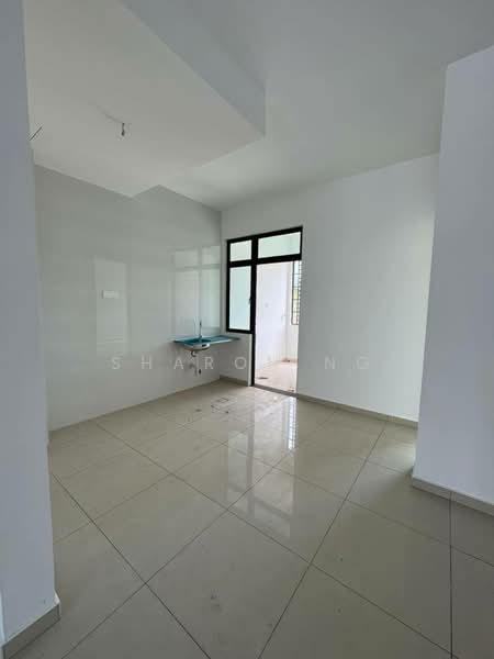 Rumah Teres 2 Tingkat untuk Dijual di Setia Eco Gardens (Gelang Patah) - Sharon Ng - Kitchen - PropertyGuru.com.my