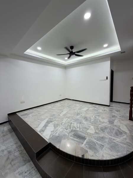 2-storey Terraced House for Rent in Bandar Sungai Long (Selangor) - Edwin Cheng - Living Room - PropertyGuru.com.my