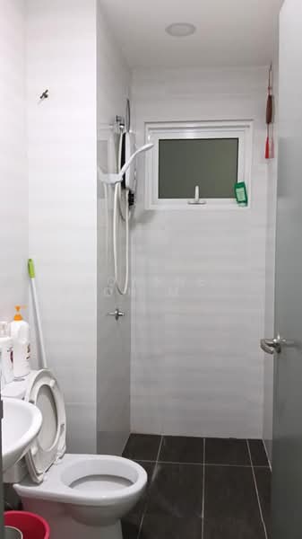 Kondominium untuk Disewa di Lavender Residences - JOANNE NEOH MIN ER - Bathroom - PropertyGuru.com.my