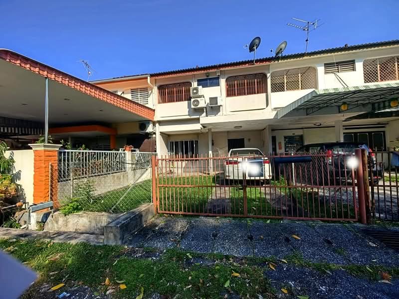 2-storey Terraced House for Sale in Taman Rapat Indah (Ipoh) - Jessey Ng - Exterior - PropertyGuru.com.my