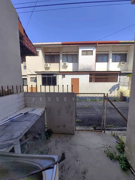 2-storey Terraced House for Sale in Taman Rapat Indah (Ipoh) - Jessey Ng - Exterior - PropertyGuru.com.my
