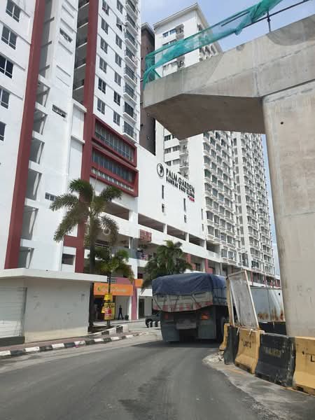 Shop / Office for Sale in Bandar Baru Klang (Klang) - John Tee - Exterior - PropertyGuru.com.my