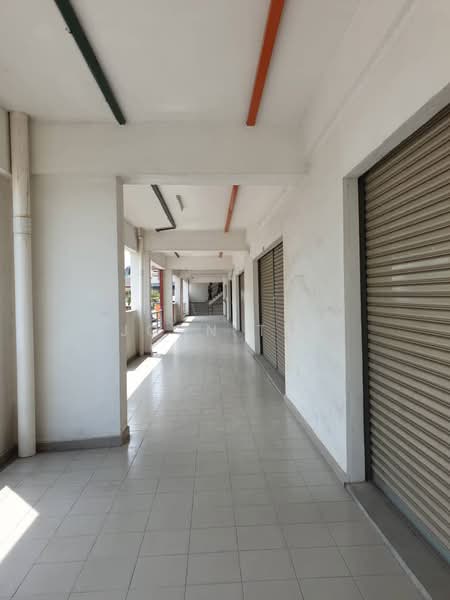Shop / Office for Sale in Bandar Baru Klang (Klang) - John Tee - Corridor - PropertyGuru.com.my