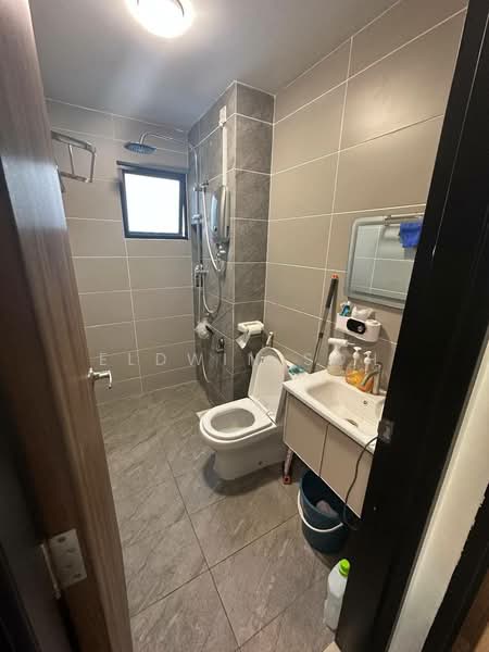 Servis Apartment untuk Disewa di Veranda Residence - Eldwin Soh - Bathroom - PropertyGuru.com.my
