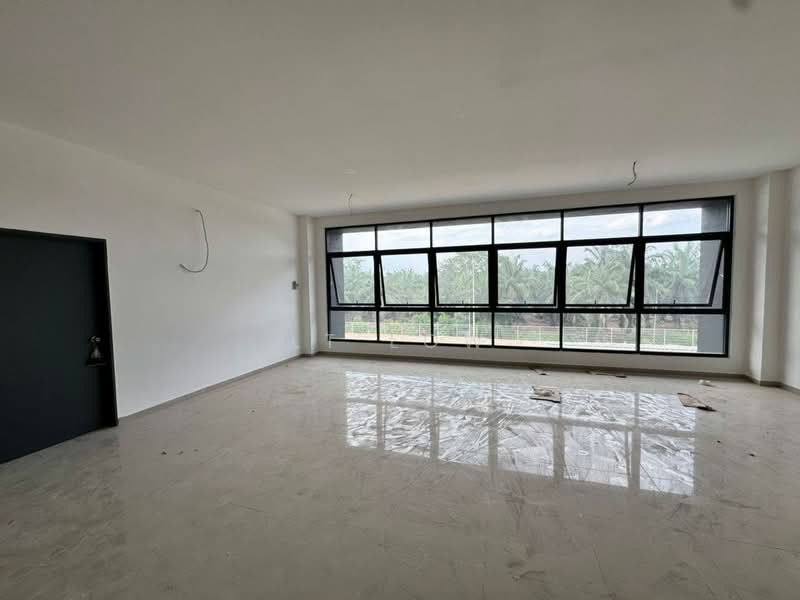 Semi-D Factory for Rent in NCT Smart Industrial Park (Sepang) - LT Low - Interior - PropertyGuru.com.my