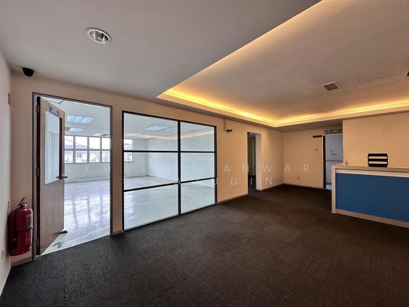 Shop / Office untuk Disewa di Bukit Jelutong (Shah Alam) - Khairil Anwar Sirajudin - Interior - PropertyGuru.com.my