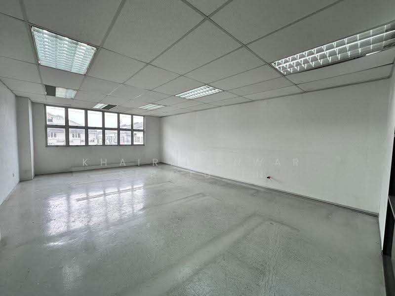 Shop / Office untuk Disewa di Bukit Jelutong (Shah Alam) - Khairil Anwar Sirajudin - Interior - PropertyGuru.com.my