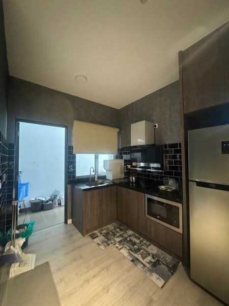 Pangsapuri untuk Disewa di Residensi Hijauan Lumayan - Sam Lee - Kitchen - PropertyGuru.com.my