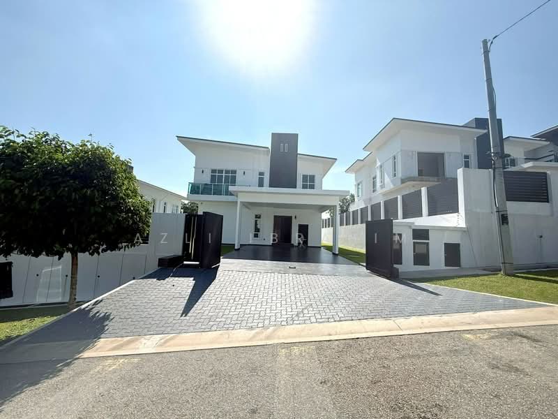 Bungalow for Sale in Sungai Merab (Dengkil) - Azli Ibrahim - Exterior - PropertyGuru.com.my