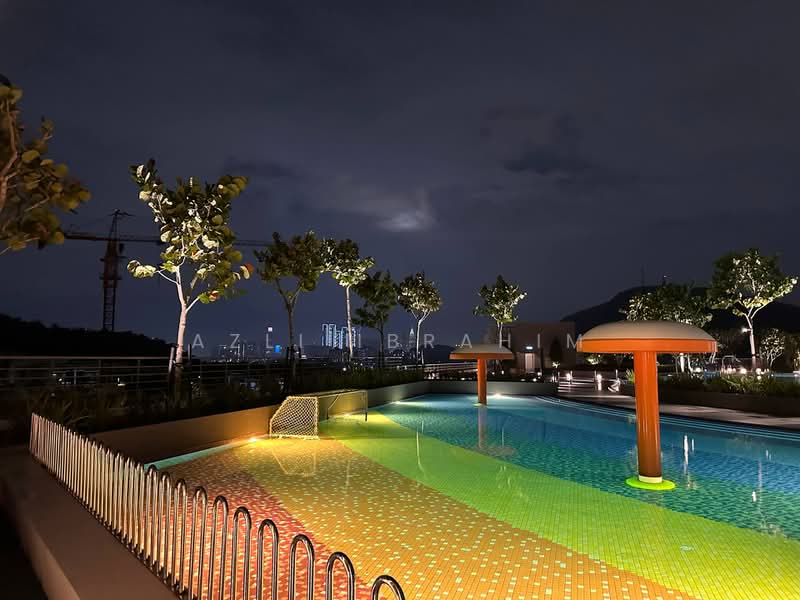 Kondominium untuk Dijual di Trinity Wellnessa - Azli Ibrahim - Pool - PropertyGuru.com.my