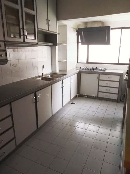 Condominium for Rent at Springfield Condominium - Jerry Tan - Kitchen - PropertyGuru.com.my