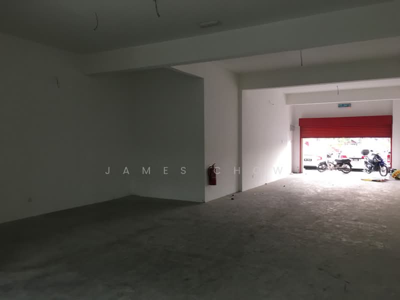 Shop for Rent in Dataran Mutiara (Seri Kembangan) - James Chow - Interior - PropertyGuru.com.my