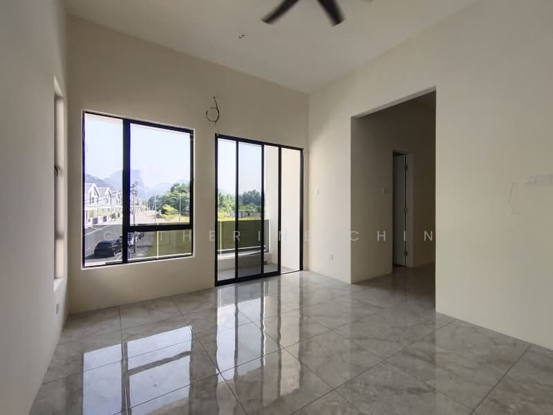 2-storey Terraced House for Sale in Ipoh (Perak) - Catherine Chin - Living Room - PropertyGuru.com.my
