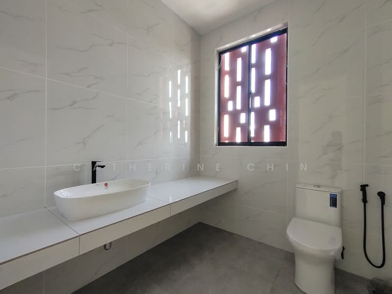 2-storey Terraced House for Sale in Ipoh (Perak) - Catherine Chin - Bathroom - PropertyGuru.com.my
