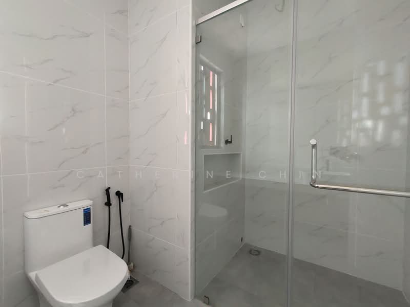 2-storey Terraced House for Sale in Ipoh (Perak) - Catherine Chin - Bathroom - PropertyGuru.com.my