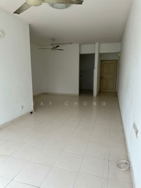 Kondominium untuk Disewa di 1 Petaling - Ray Chong - Living + Dining Room - PropertyGuru.com.my