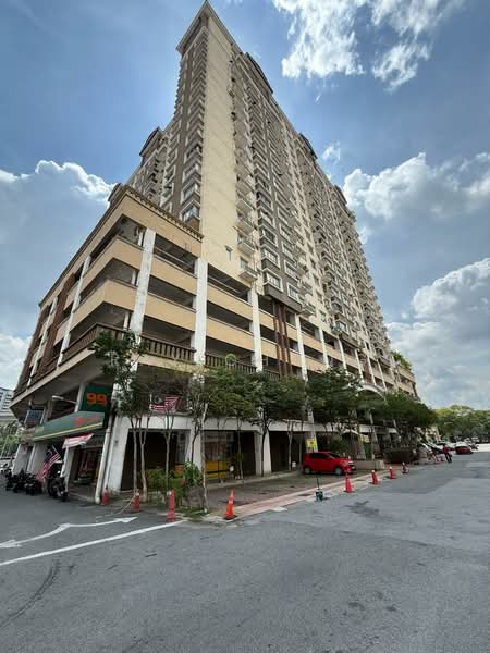 Kondominium untuk Disewa di 1 Petaling - Ray Chong - Condo's Building - PropertyGuru.com.my