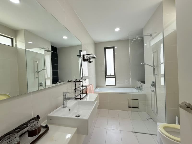 Rumah Kluster untuk Dijual di Iskandar Puteri (Nusajaya) (Johor) - Elena Lye - PropertyGuru.com.my